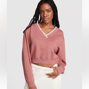 Victoria secret pink soft begonia Premium fleece v-neck pullover NWT 🎀